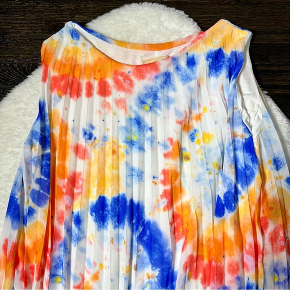 Cartoon Tie Dye Shift Dress - Picture 4 of 12